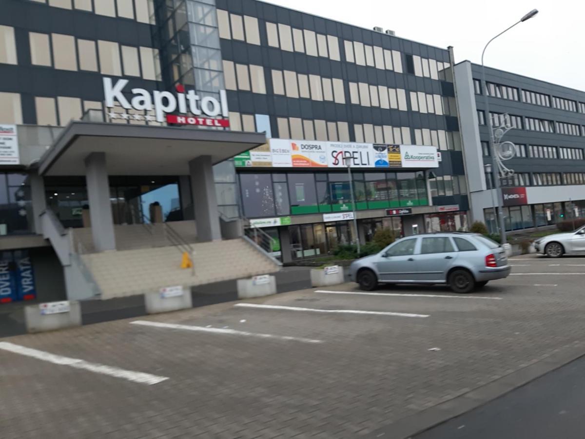 Prague Apartment In Most Near Golf Club, Aqua-Hipo-Autodrom In Мост Экстерьер фото